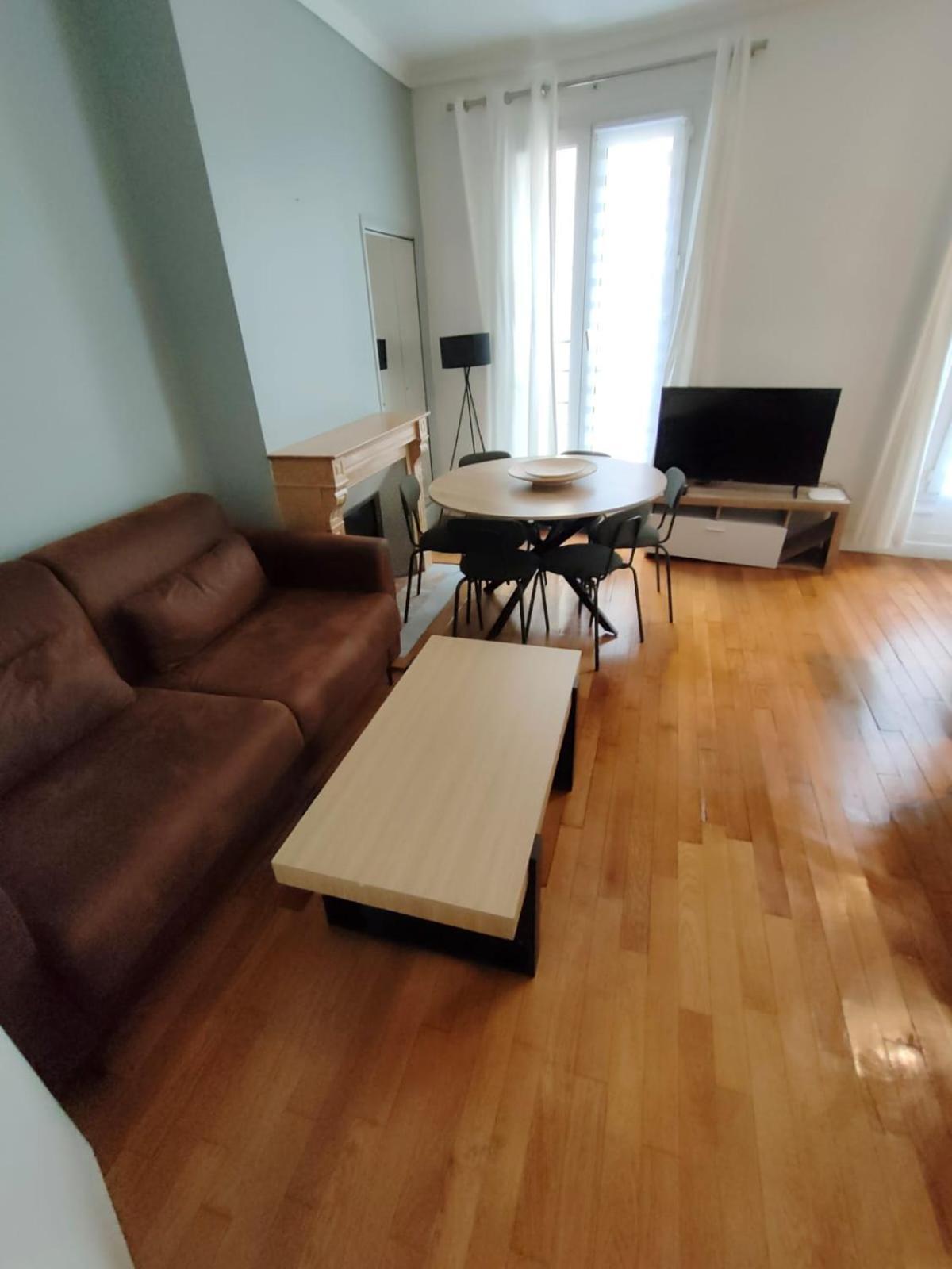パリBridgestreet St Germainアパートメント エクステリア 写真